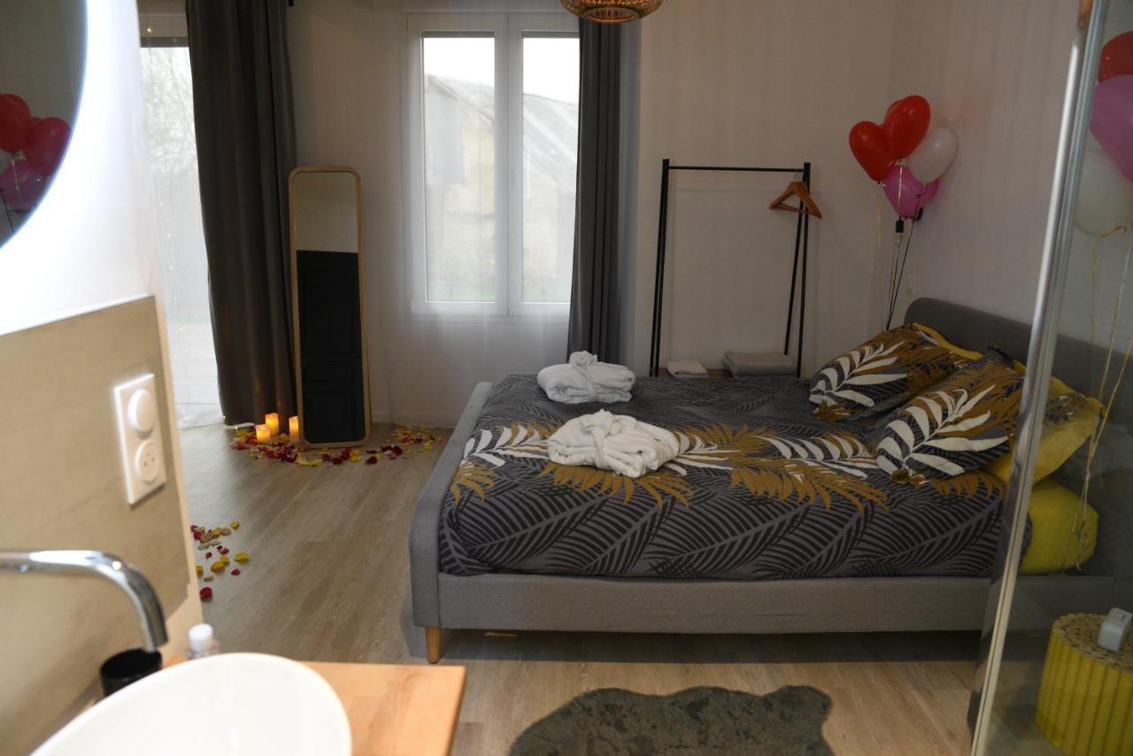 Eaudyssee Maison Avec Spa Privee - Loiret Ladon エクステリア 写真